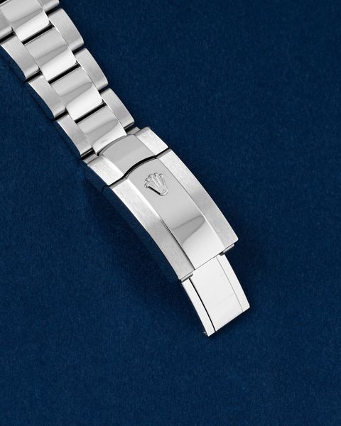 Rolex Oyster Perpetual Date 115234